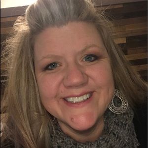 Meet your Posher, Candice